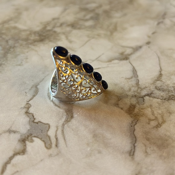 Lapis Lazuli Ring - Picture 2 of 4